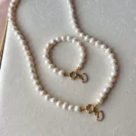 Altın Uyumlu Kuğu Charmlı İnci Set